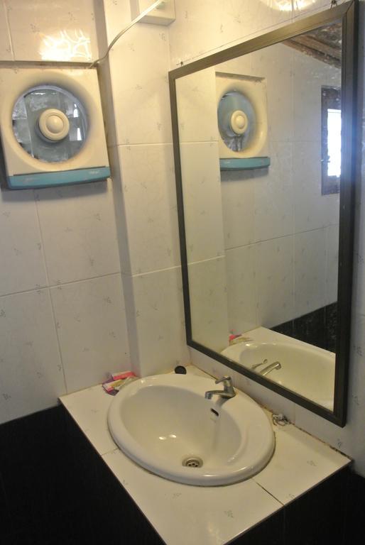 Phousi Guesthouse 2 Luang Prabang Esterno foto