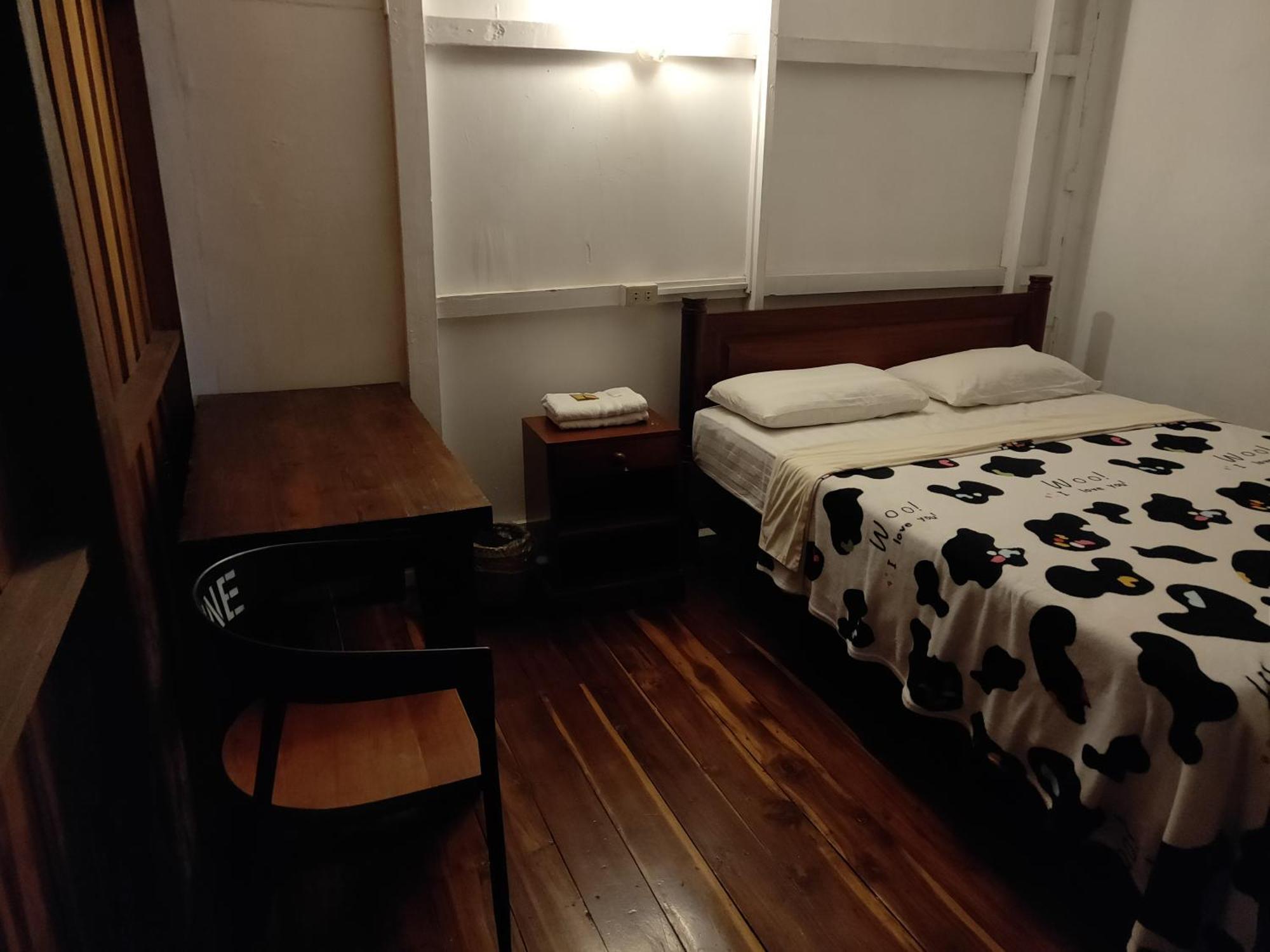 Phousi Guesthouse 2 Luang Prabang Esterno foto