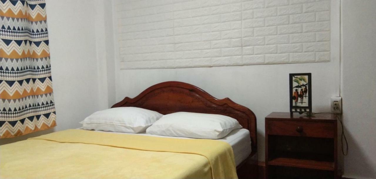Phousi Guesthouse 2 Luang Prabang Esterno foto